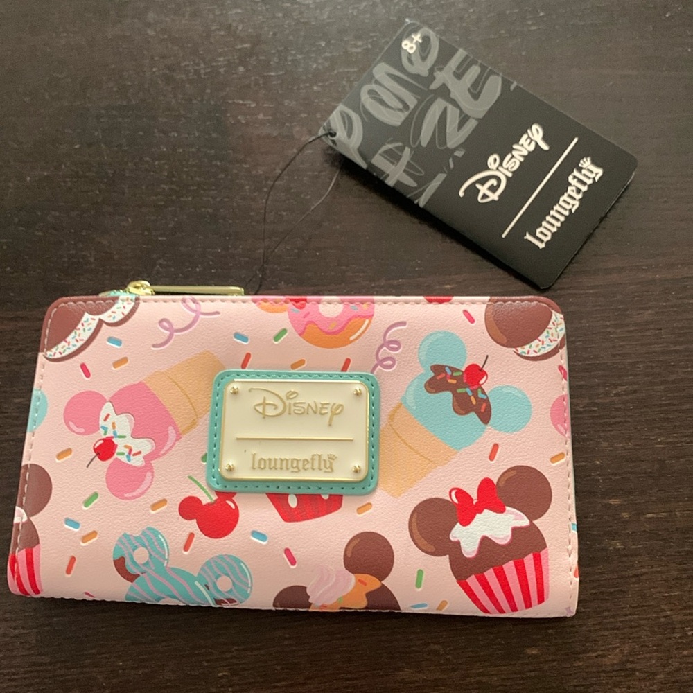 NWT Loungfly Disney Mickey and Minnie Mouse Sweets Flap Wallet